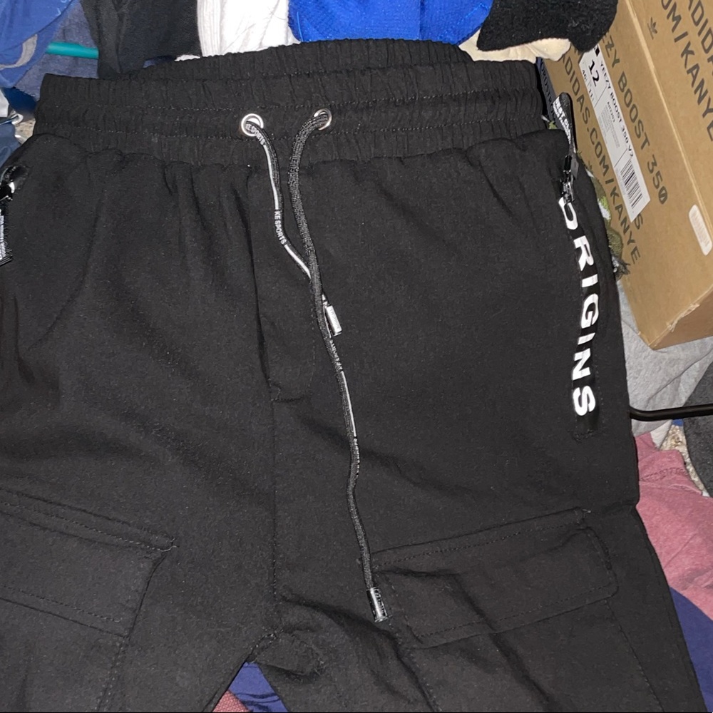 ORIGINS men’s joggers Japanese designer very good quality, worn 2x. Paid 179.